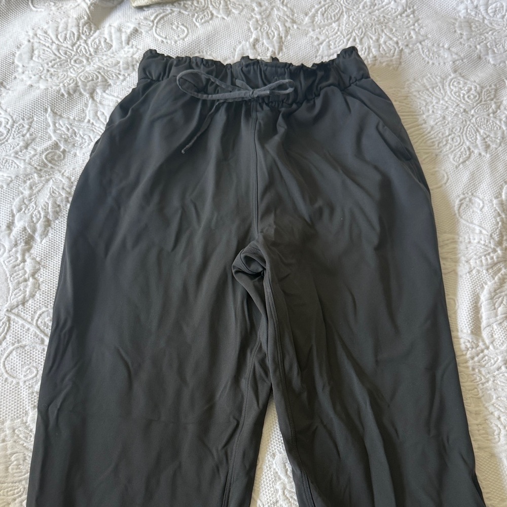 Lululemon pants